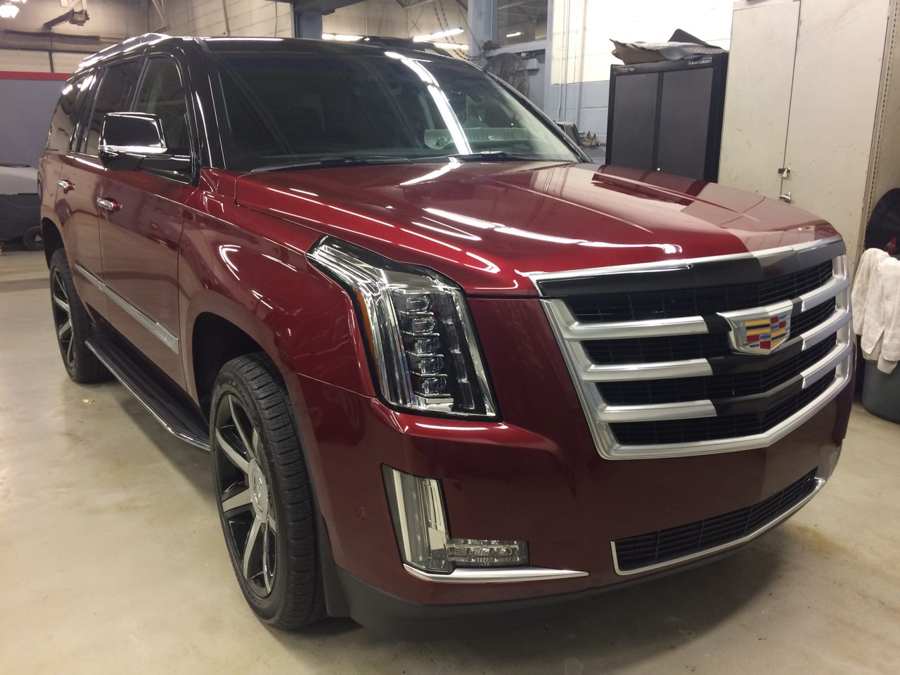 Cadillac Escalade Chrome Delete ⋆ Fusion Marketing